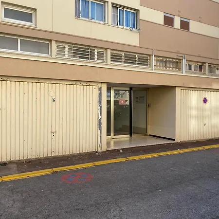 A 5 Min Des Thermes, Balcon, Animaux Admis - Fr-1-503-98 Lejlighed